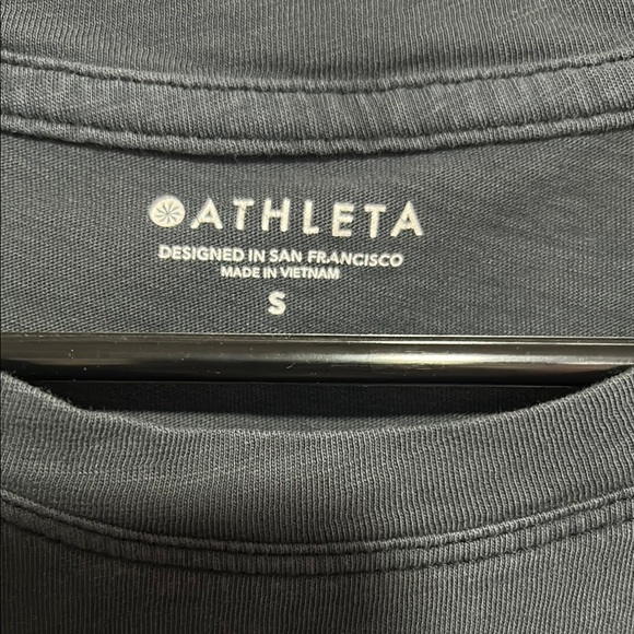 Athleta Gray Fitted Short Sleeve Tee - Picture 2 of 6